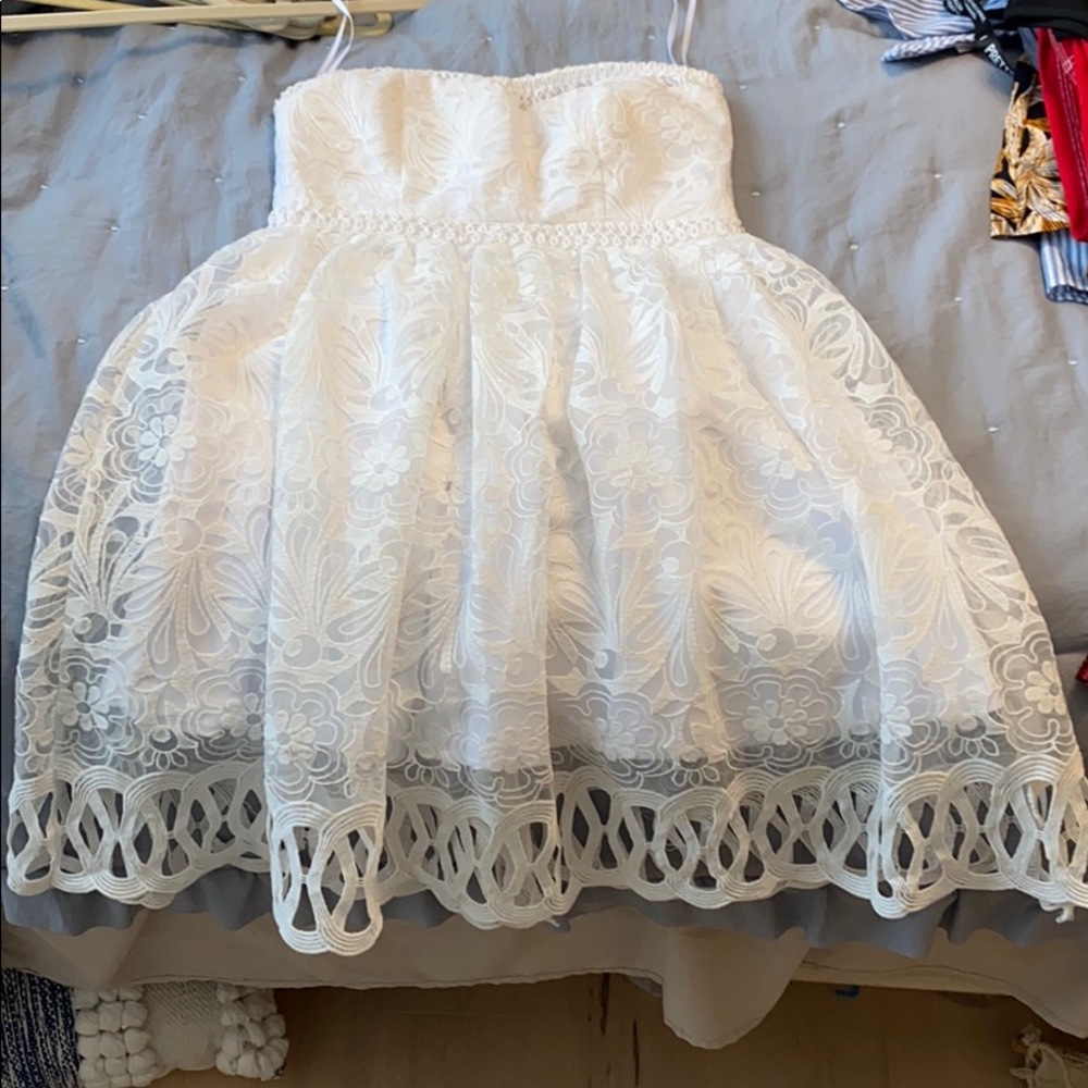 White lace dress